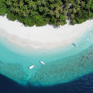 Kendhoo Fasdheythere Inn Maldives Exterior photo