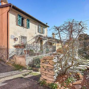 Pannesi Nice Home In Lumarzo With Kitchen Exterior photo