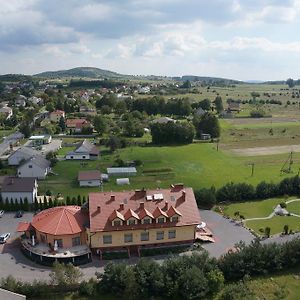 Chęciny Hotel & Restauracja Okraglak Exterior photo