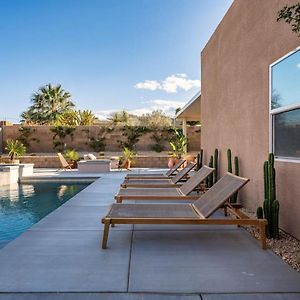 ברמודה דיונס Pueblo Viejo Desert Minimalist Pool Home Exterior photo