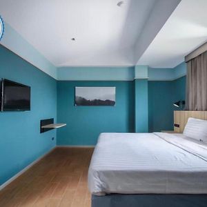 מלון Mybed צ'ון בורי Exterior photo