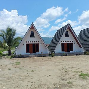 Cikadal Penginapan & Homestay Geopark Ciletuh Exterior photo