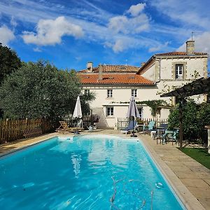 דירות Celles-sur-Belle La Maison De Leon Exterior photo