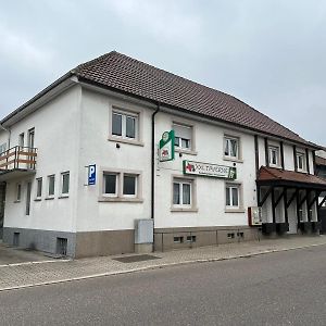 מלון Monteurunterkunft Oberhausen-Rheinhausen Exterior photo