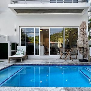 מיאמי Luxury Villa With Pool And Roof Top Exterior photo