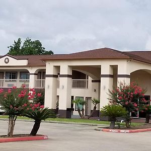 בומונט Homebridge Inn And Suites Exterior photo