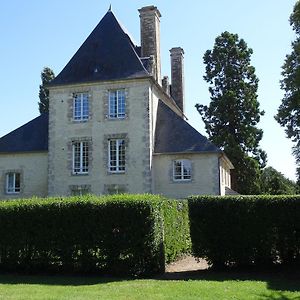 Bons-Tassily Chateau Turgot Gites Room photo