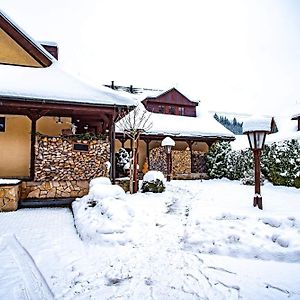 מלון Horní Bečva Penzion A Restaurace Stare Casy Exterior photo