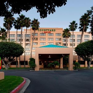 מלון Courtyard By Marriott Cypress Anaheim / Orange County Exterior photo