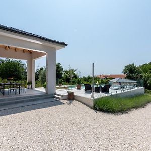 Gradisce Villa Slivari Exterior photo