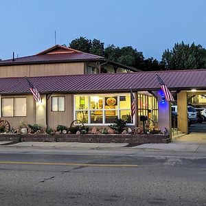 סלינה High Desert Inn Exterior photo