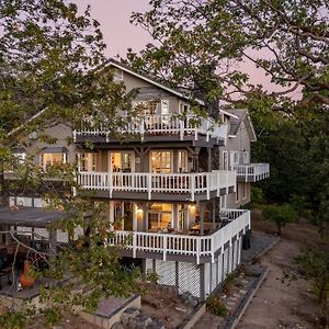 Running Springs Enchanted Forest By Avantstay Indoor Hot Tub Exterior photo