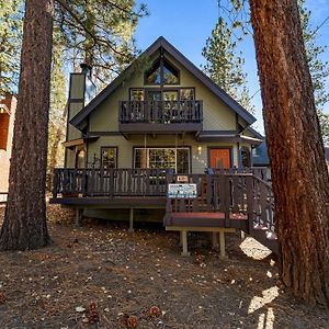 ביג בר לייק Sunset Chalet - Cozy And Spacious Cabin Nestled Among Tall Pines With Hot Tub! Exterior photo