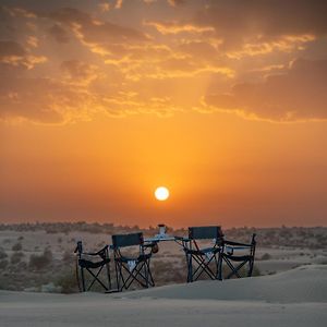 Kūri Desert Trails Khuri Exterior photo