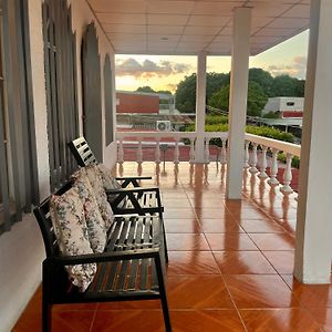 מנאגווה Casa Robles - Your Stay Near Airport Exterior photo
