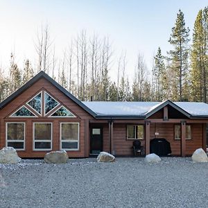 הוילה ואלמונט The Evergreen Cabin Exterior photo