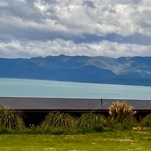 Tuatapere “The Cliffs” Humpridge View Motels Exterior photo