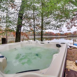 Crivitz Lakefront Wisconsin Cottage With Dock And Hot Tub! Exterior photo