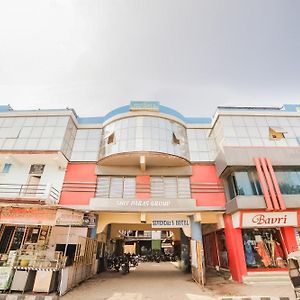Mundra Flagship Seven Days Hotel And Restaurants Exterior photo