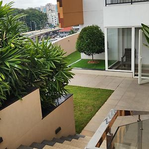 טריואנדרום 1Bhk Luxury Apartment- Palayam Exterior photo