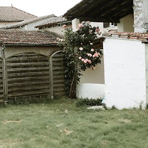 דירות Saint-Meard-de-Gurcon Studio De Plain-Pied Avec Terrasse Et Jardin Exterior photo