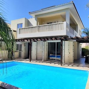 בורוקליני Villa Larnaca Bay Resort Exterior photo
