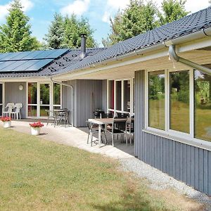 Fårvang Cozy Home In Frvang With Kitchen Exterior photo