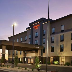 Hampton Inn ברלי Exterior photo