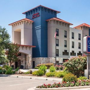 Hampton Inn & Suites סן מרקוס Exterior photo