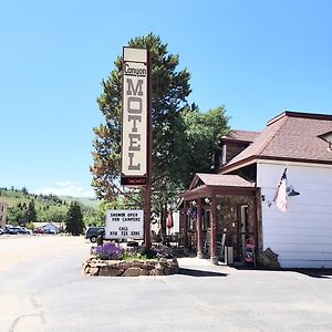 הוט סולפור ספרינגס Canyon Motel Near Rocky Mountain National Park Exterior photo