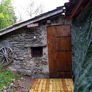 Palogneux La Cabane Exterior photo