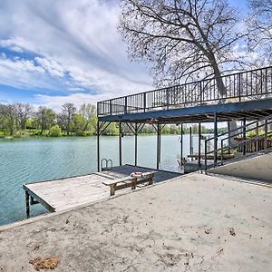 סגווין Waterfront Guadalupe River Lodge Home With Dock! Exterior photo