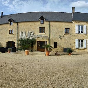 Formigny La Ferme Aux Chats Exterior photo