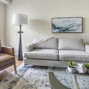 לקסינגטון Landing - Modern Apartment With Amazing Amenities Exterior photo