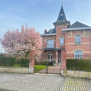 Origny-en-Thierache Maison De Maitre Dans Un Village A La Campagne Exterior photo