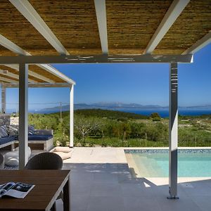 Katsaráta Villa Ariste With Stunning Views Near Fiscardo Exterior photo