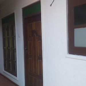 האטון Vijaya Home Exterior photo