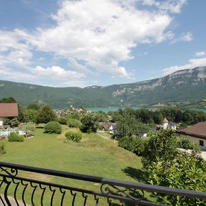 Saint-Alban-de-Montbel Beautiful Villa On The Slopes Of Lake Aiguebelette! Exterior photo