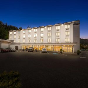 Trail Best Western Plus Columbia River Hotel Exterior photo