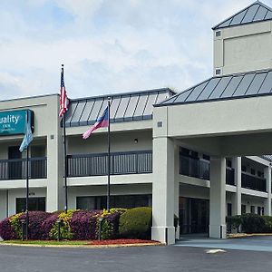 Quality Inn Near Six Flags דאגלסוויל Exterior photo