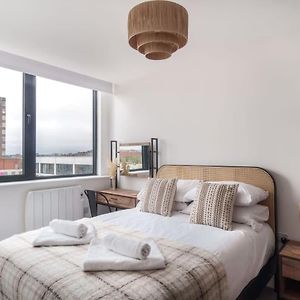 מנצ'סטר Bright & Spacious 1 Bed Apartment By Old Trafford Exterior photo