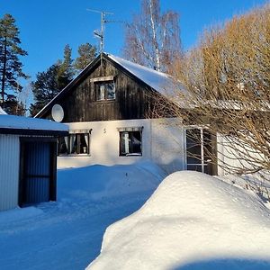 Vidsel Villa Assar, Ferienhaus In Der Nahe Von Schwedens Grossten Stromschnellen Exterior photo