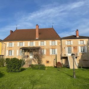 לינה וארוחת בוקר Le Logis D'Aze Exterior photo