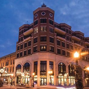 ואוסאו Jefferson Street Inn, A Member Of Radisson Individuals Exterior photo