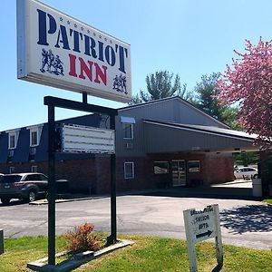 Spencer Patriot Inn Exterior photo