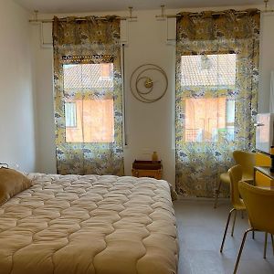 ברגמו Comfort Accommodation Suite Exterior photo
