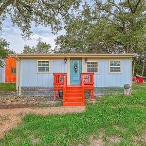 Burton Freshly Remodeled Modern Country Home Exterior photo