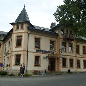 טורנוב Hotel Kralicek Exterior photo
