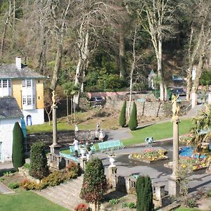 Talsarnau Estuary Lodge Motel B&B Exterior photo