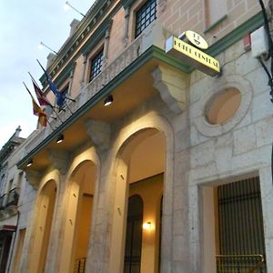 Valdepeñas Hotel Central Exterior photo